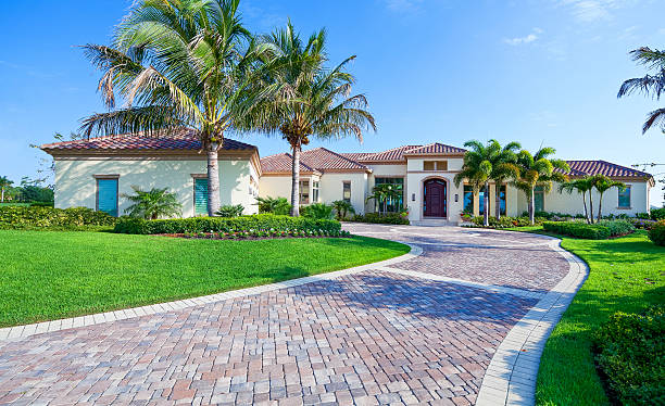 Professional Driveway Pavers in North Aurora, IL